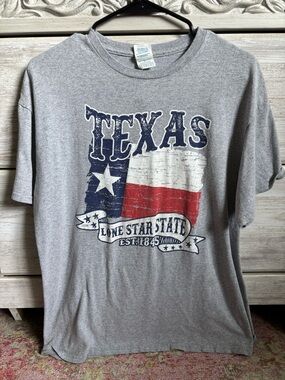 Texas Graphic Tee - Gray Lone Star State T-Shirt